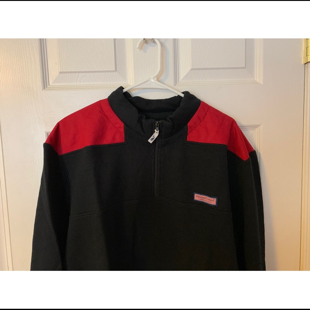 Vineyard Vines Black and Red Sweatshirt